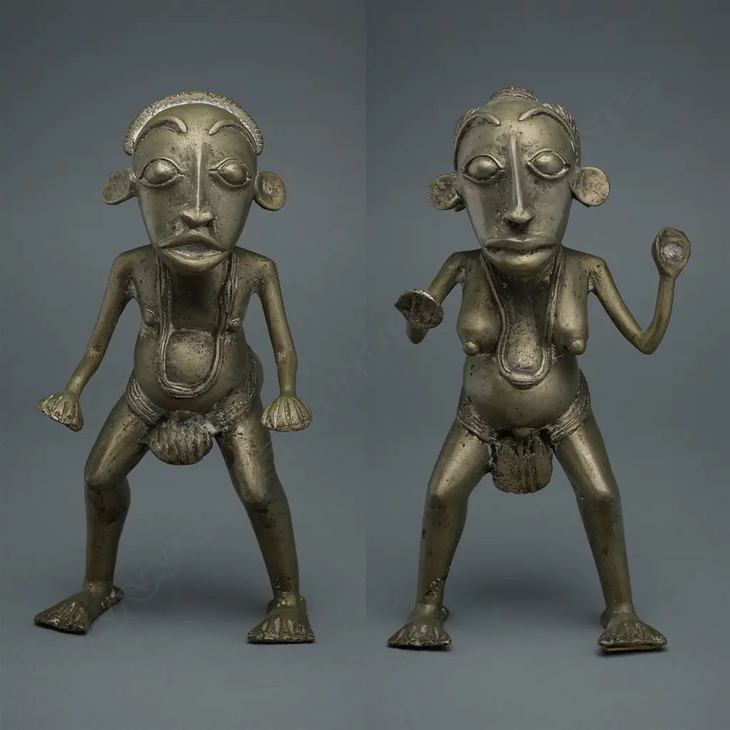 A pair of white metal alloy figures, Image 1++